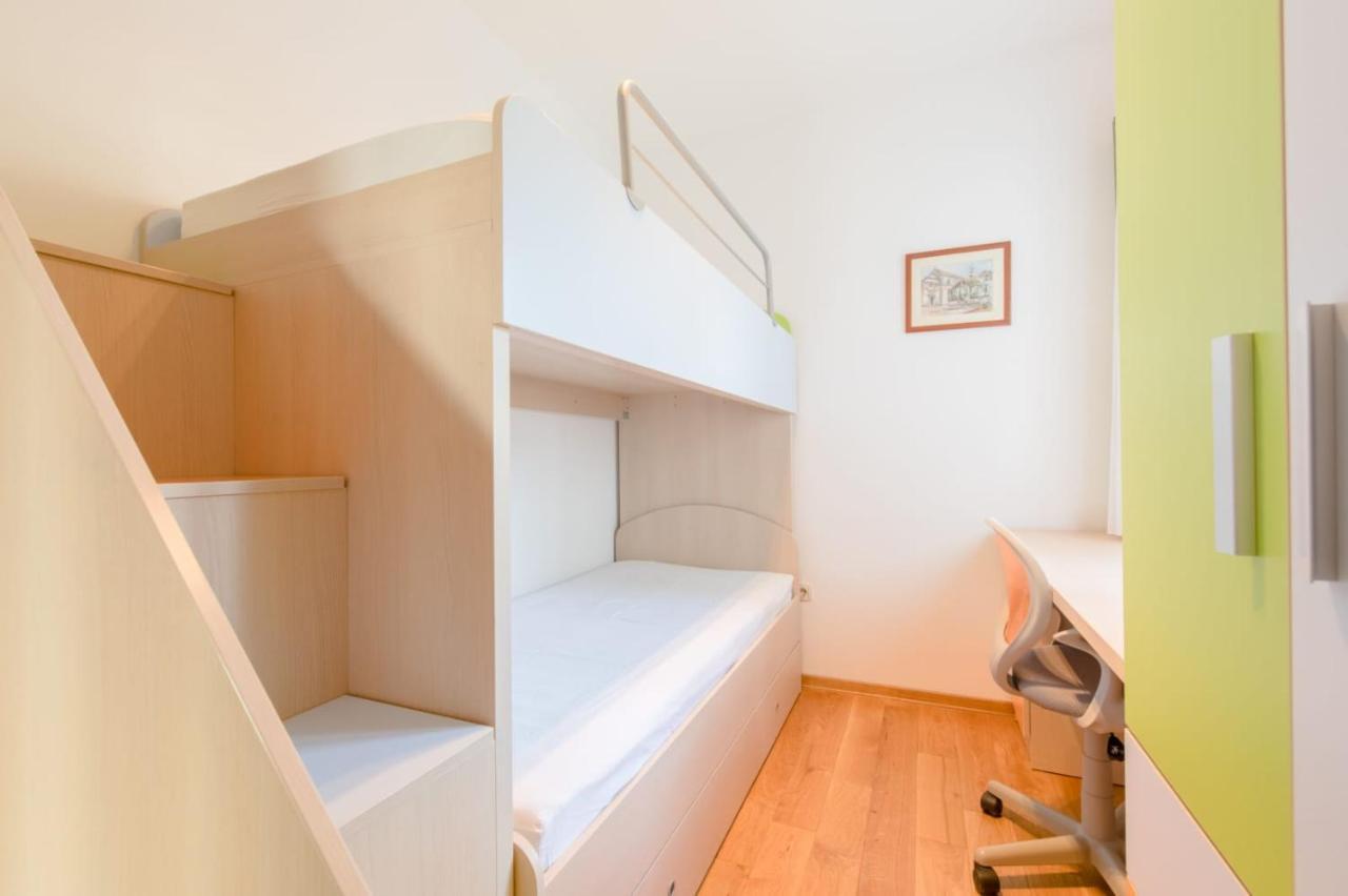 Apartmani Krilo Podstrana Kültér fotó